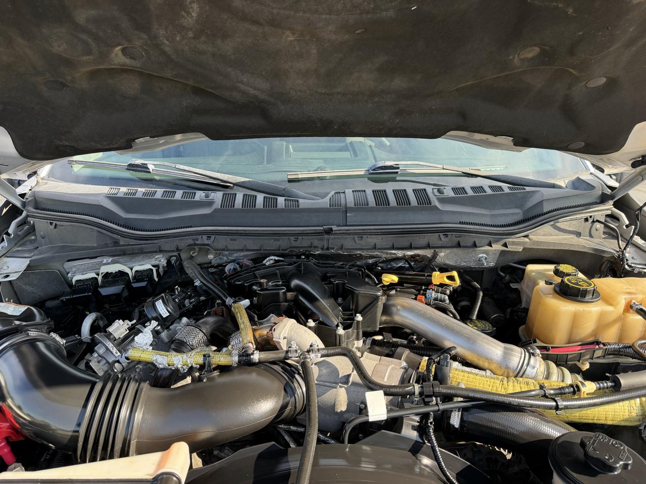 Ford Super Duty F-350 DRW XLT 4WD Crew Cab 8' Box 2018