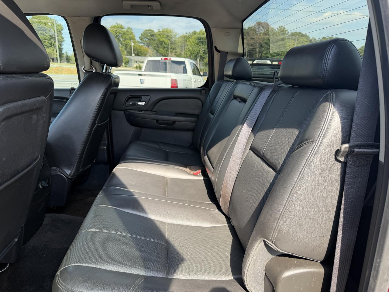 Chevrolet Silverado 2500HD 4WD Crew Cab 153.7" LTZ 2014
