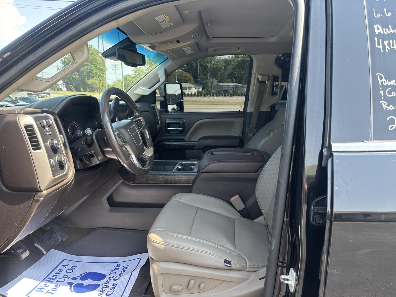 GMC Sierra 2500HD 4WD Crew Cab 153.7" Denali 2015
