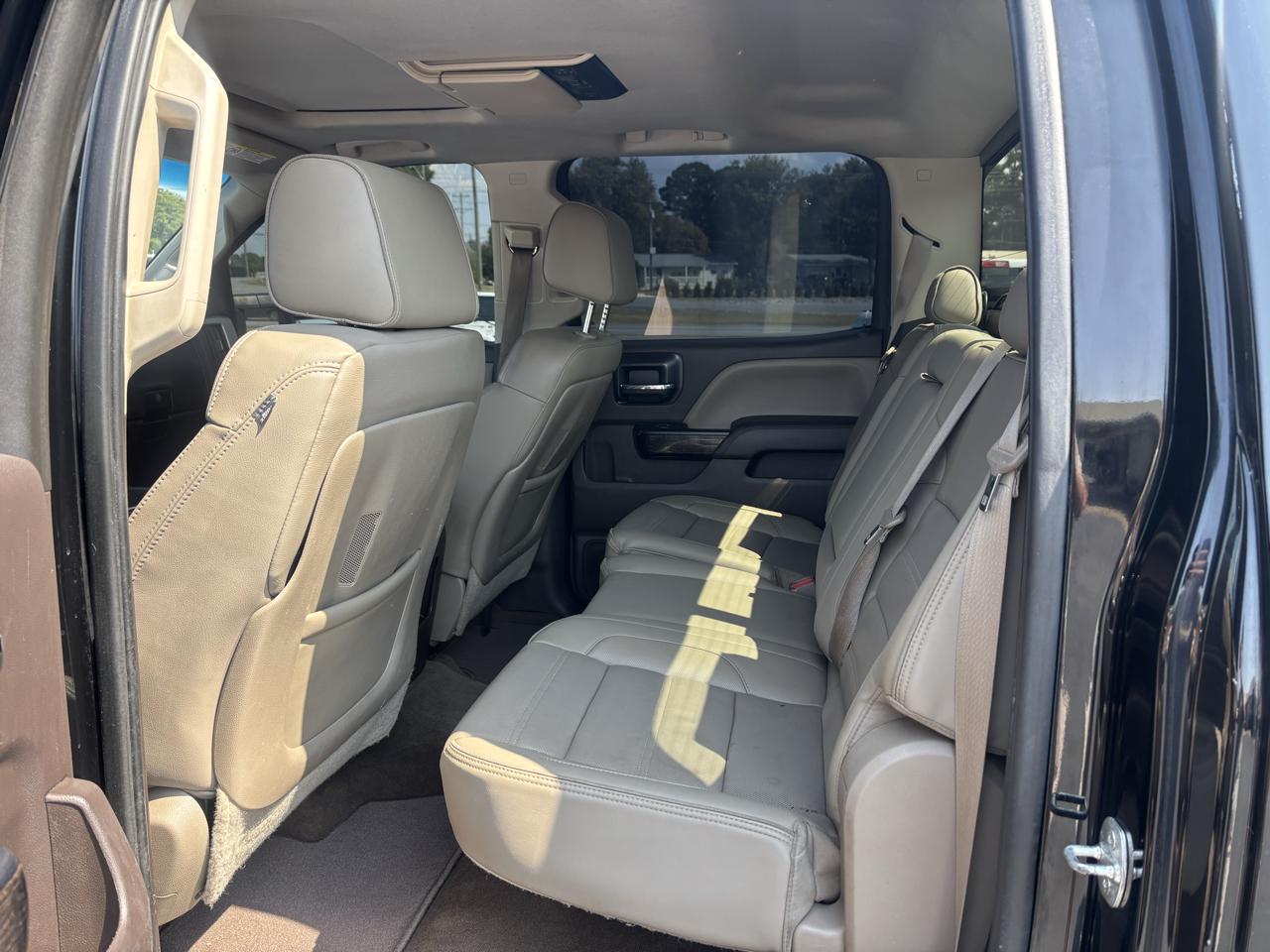 GMC Sierra 2500HD 4WD Crew Cab 153.7" Denali 2015