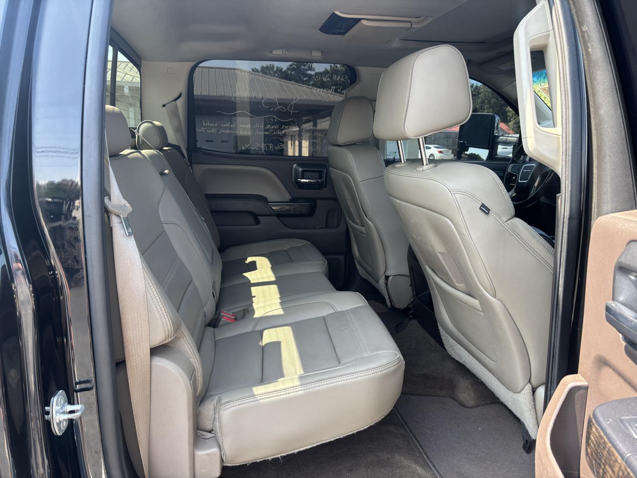 GMC Sierra 2500HD 4WD Crew Cab 153.7" Denali 2015
