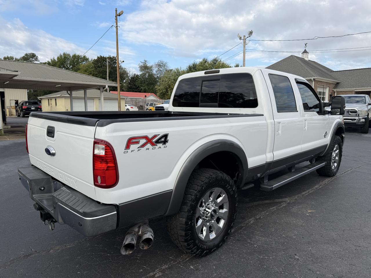 Ford Super Duty F-250 SRW 4WD Crew Cab 156" Lariat 2014