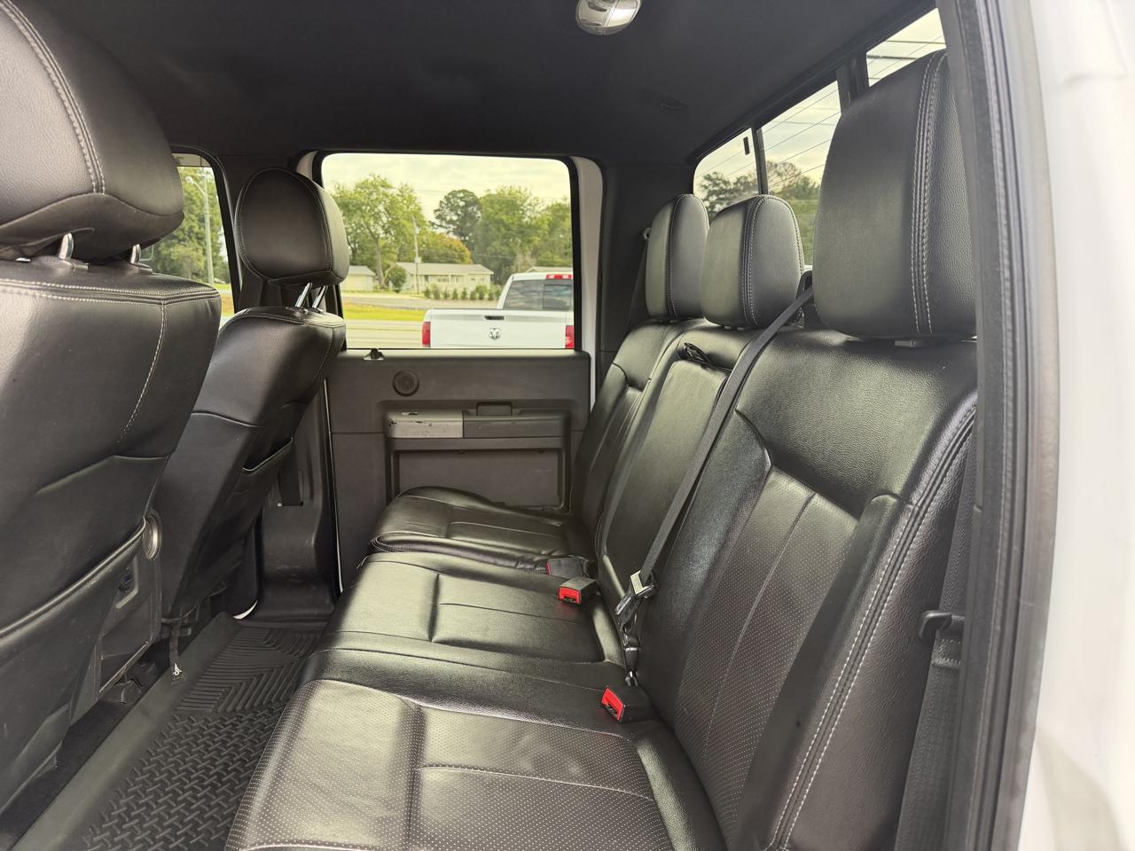 Ford Super Duty F-250 SRW 4WD Crew Cab 156" Lariat 2014
