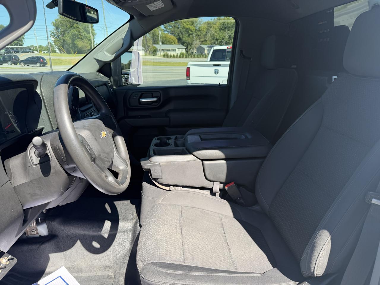 Chevrolet Silverado 3500HD CC 4WD Reg Cab 171" WB, 84.5" CA Work Truck 2022