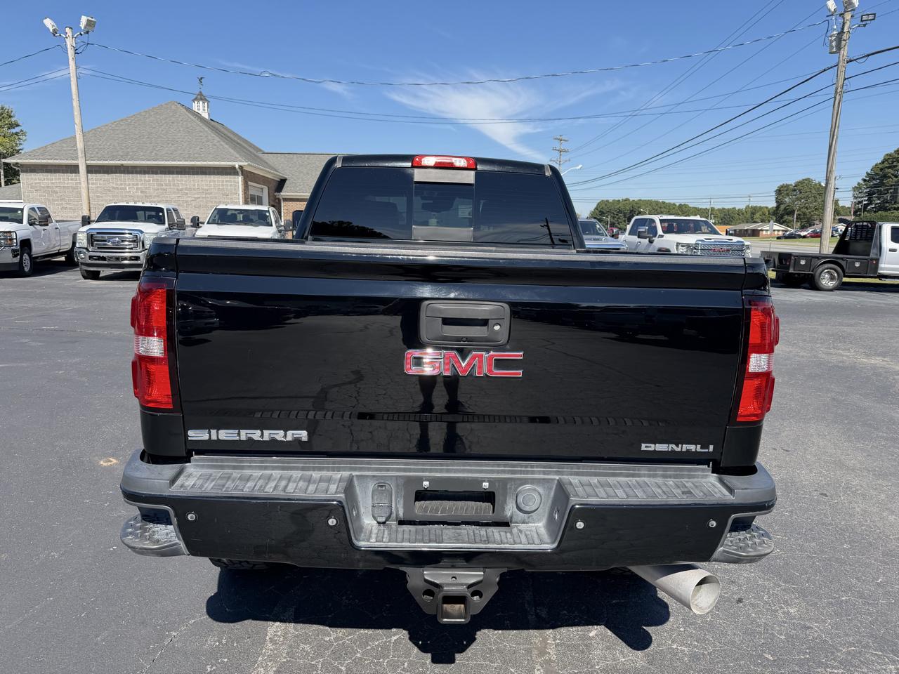 GMC Sierra 2500HD 4WD Crew Cab 153.7" Denali 2018