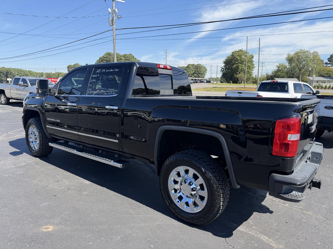 GMC Sierra 2500HD 4WD Crew Cab 153.7" Denali 2018