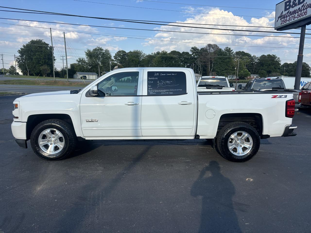 Chevrolet Silverado 1500 4WD Crew Cab 143.5" LT w/2LT 2018