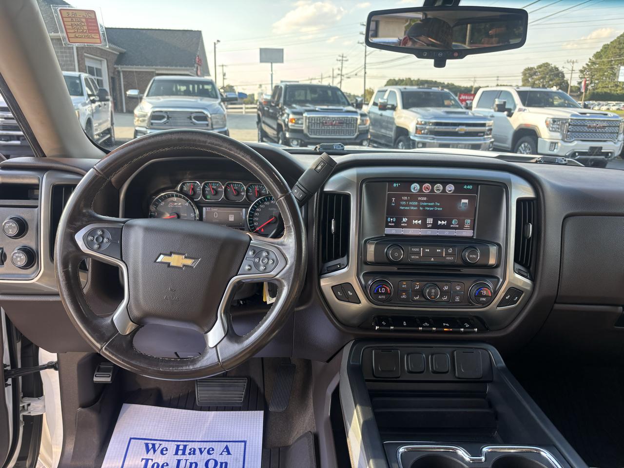 Chevrolet Silverado 1500 4WD Crew Cab 143.5" LT w/2LT 2018