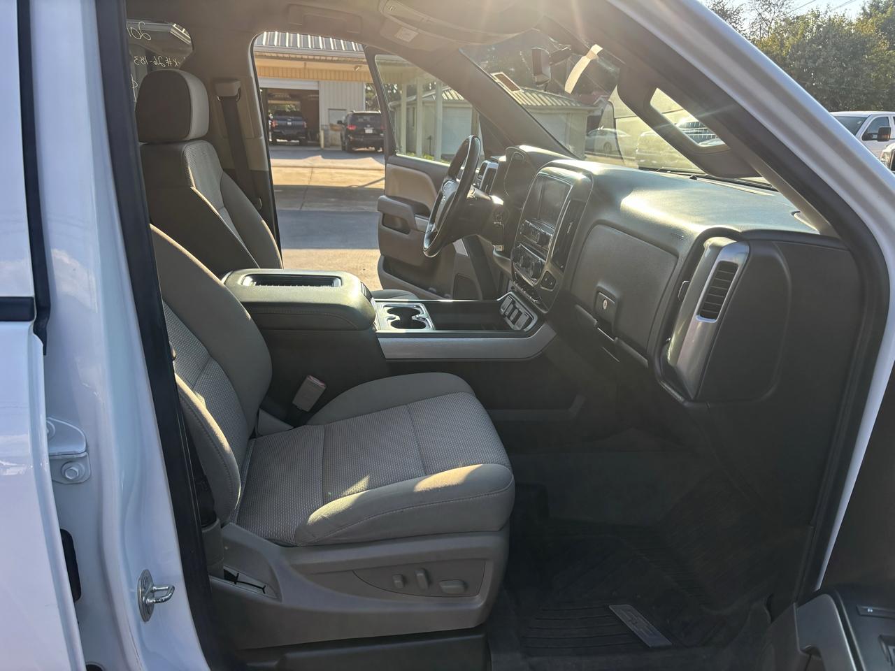 Chevrolet Silverado 1500 4WD Crew Cab 143.5" LT w/2LT 2018