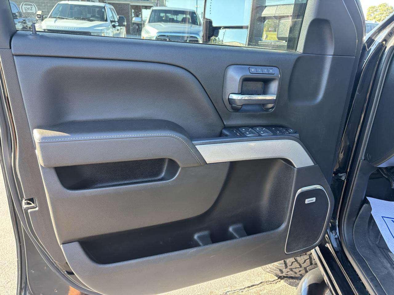 Chevrolet Silverado 2500HD 4WD Crew Cab 153" LTZ 2018