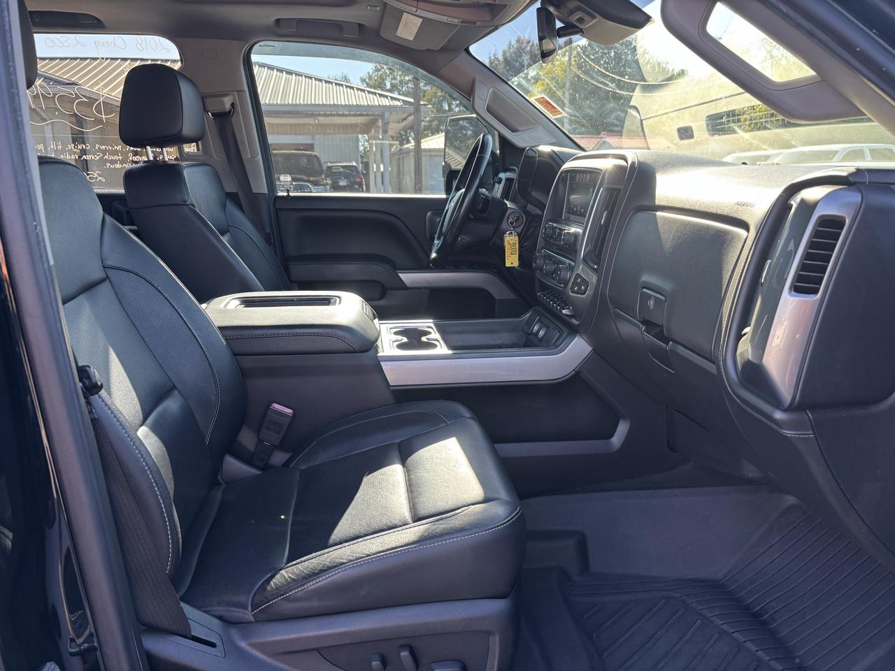 Chevrolet Silverado 2500HD 4WD Crew Cab 153" LTZ 2018