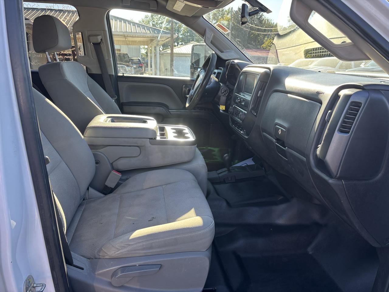 Chevrolet Silverado 3500HD 4WD Crew Cab 171.5" WB, 59.06" CA WT 2018