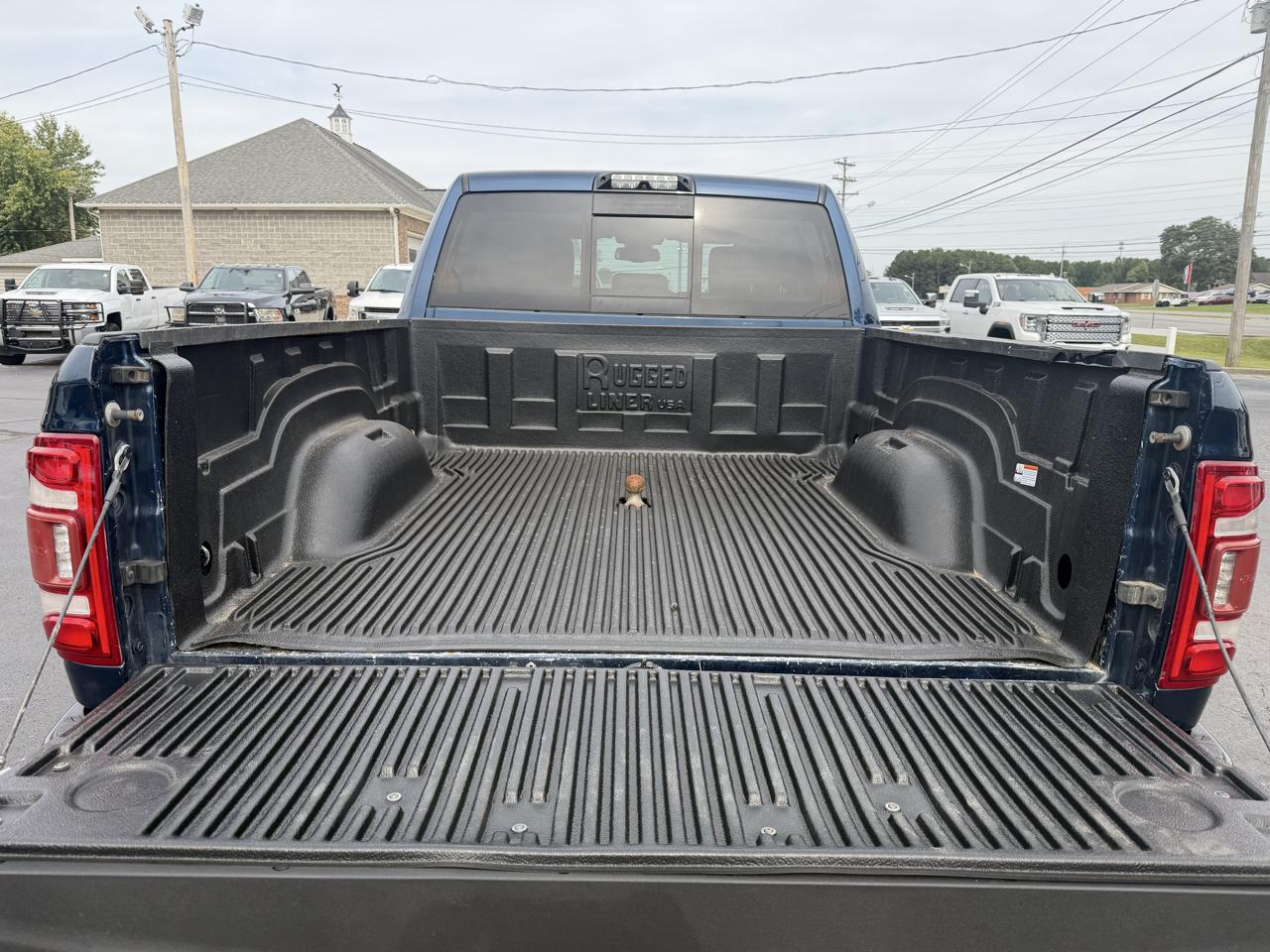 RAM 2500 Laramie 4x4 Crew Cab 6'4" Box 2021