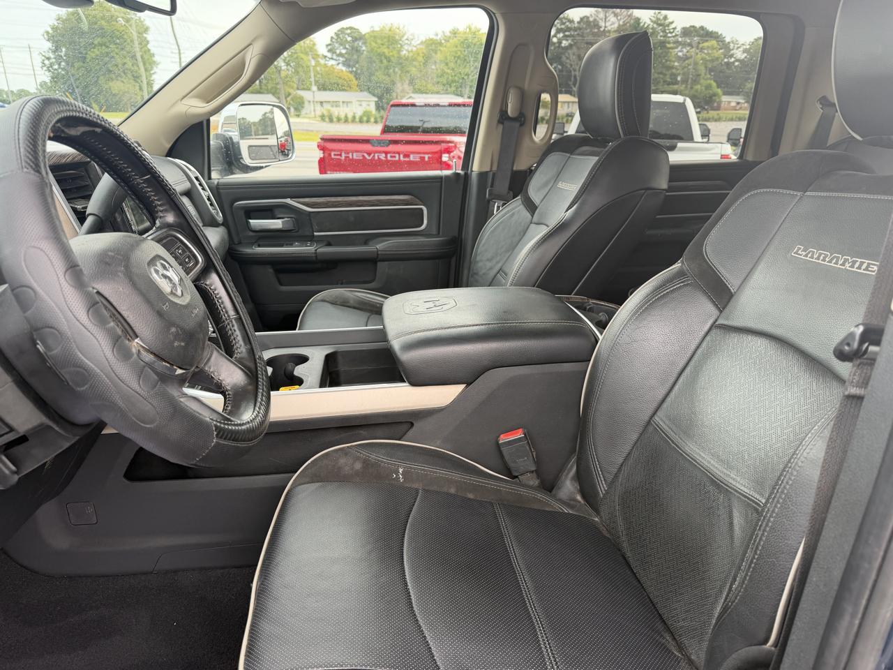 RAM 2500 Laramie 4x4 Crew Cab 6'4" Box 2021