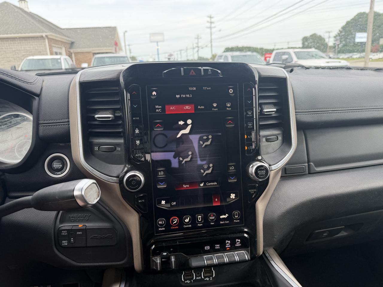 RAM 2500 Laramie 4x4 Crew Cab 6'4" Box 2021