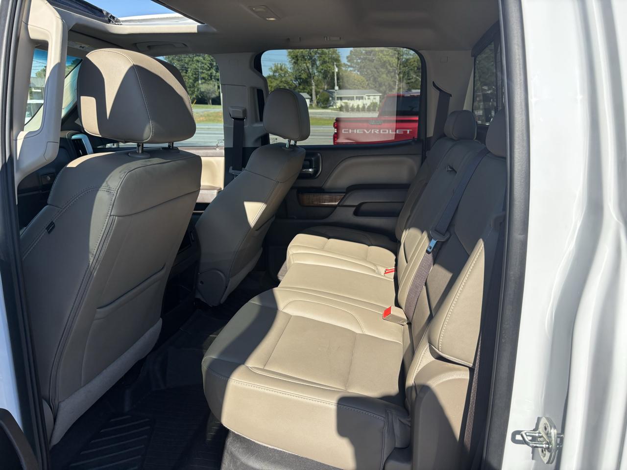 GMC Sierra 1500 4WD Crew Cab 143.5" SLT 2018