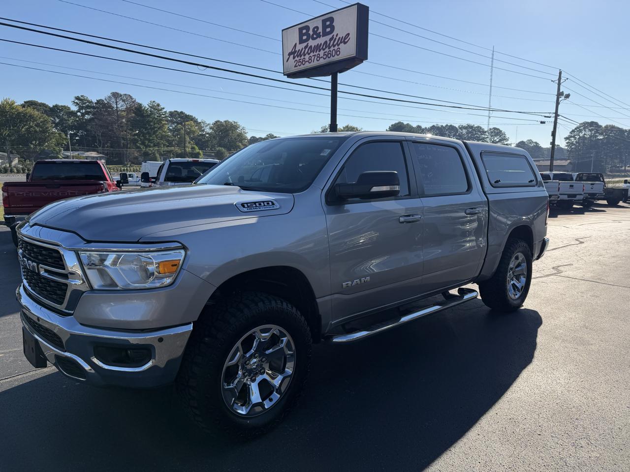 RAM 1500 Lone Star 4x4 Crew Cab 5'7" Box 2022