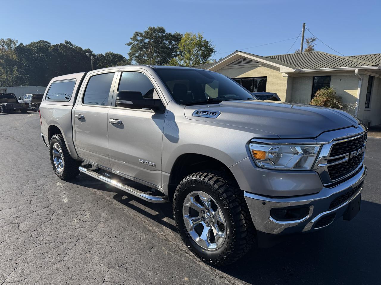 RAM 1500 Lone Star 4x4 Crew Cab 5'7" Box 2022