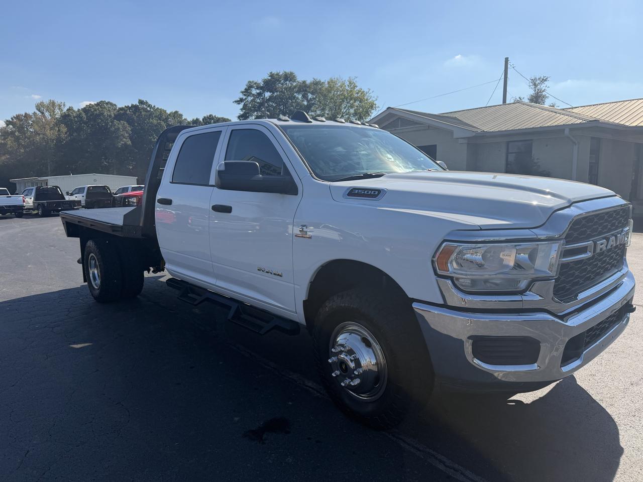 RAM 3500 Chassis Cab Tradesman 4WD Crew Cab 60" CA 172.4" WB 2019