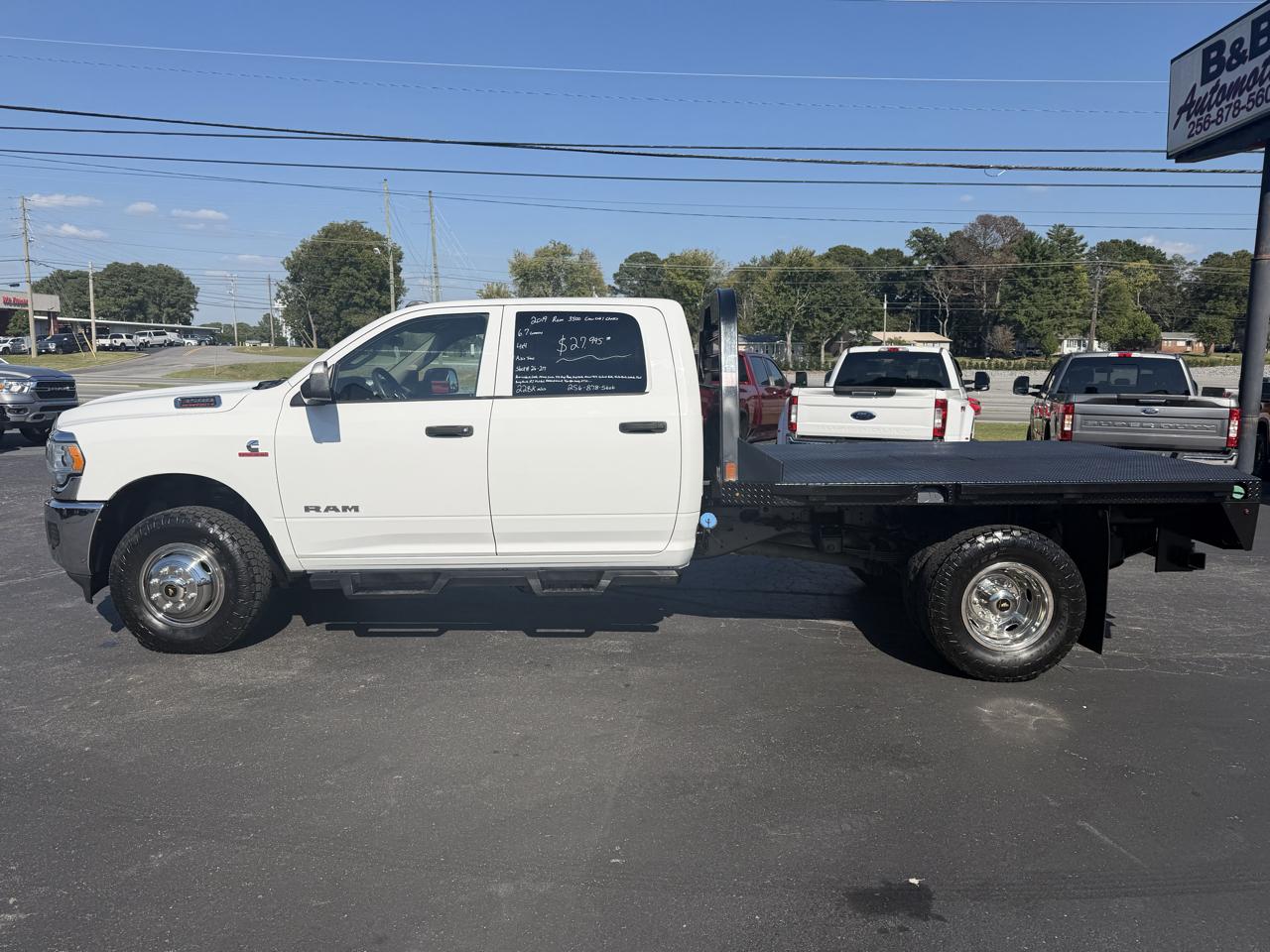 RAM 3500 Chassis Cab Tradesman 4WD Crew Cab 60" CA 172.4" WB 2019
