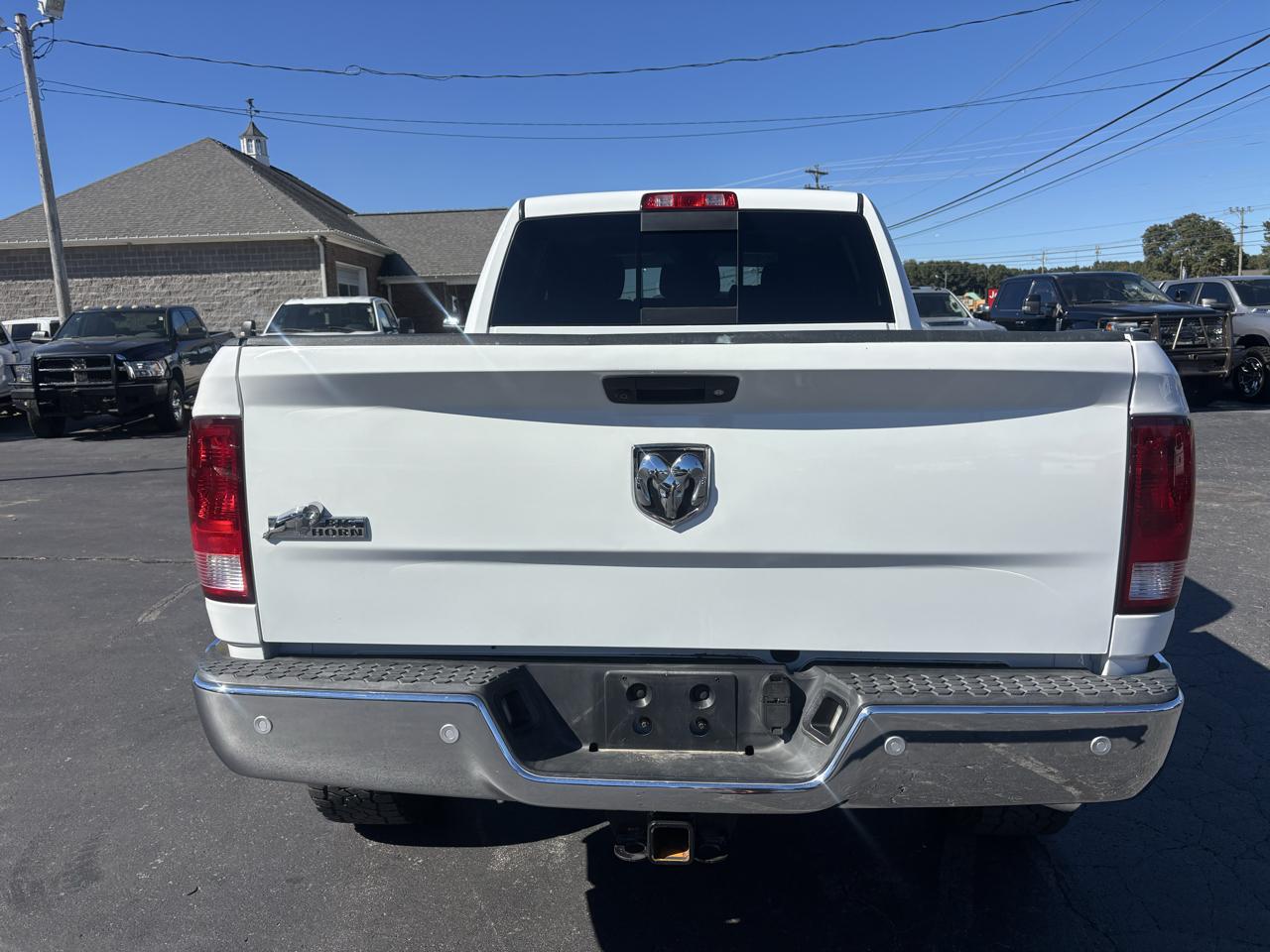RAM 2500 Big Horn 4x4 Mega Cab 6'4" Box 2017
