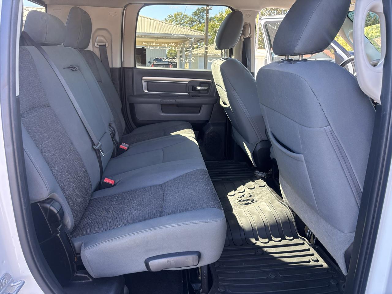RAM 2500 Big Horn 4x4 Mega Cab 6'4" Box 2017