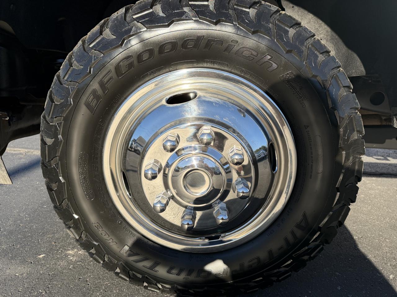 Ford Super Duty F-350 DRW XL 4WD Crew Cab 179" WB 60" CA 2021
