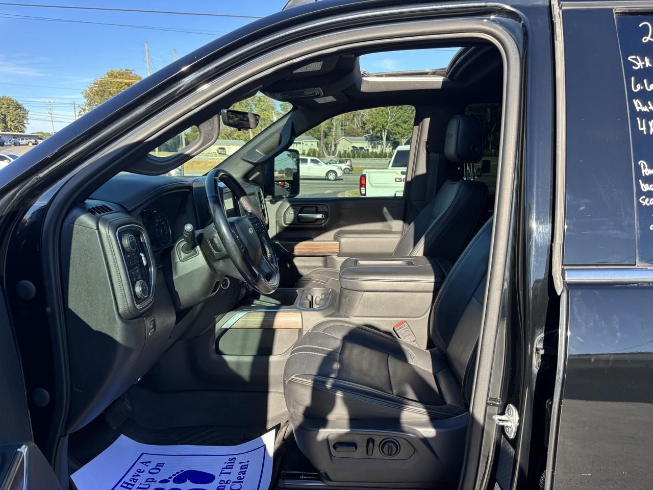 Chevrolet Silverado 2500HD 4WD Crew Cab 159" High Country 2020