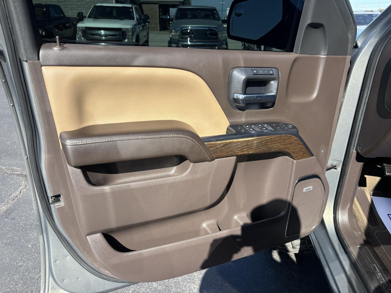 GMC Sierra 1500 4WD Crew Cab 143.5" Denali 2018