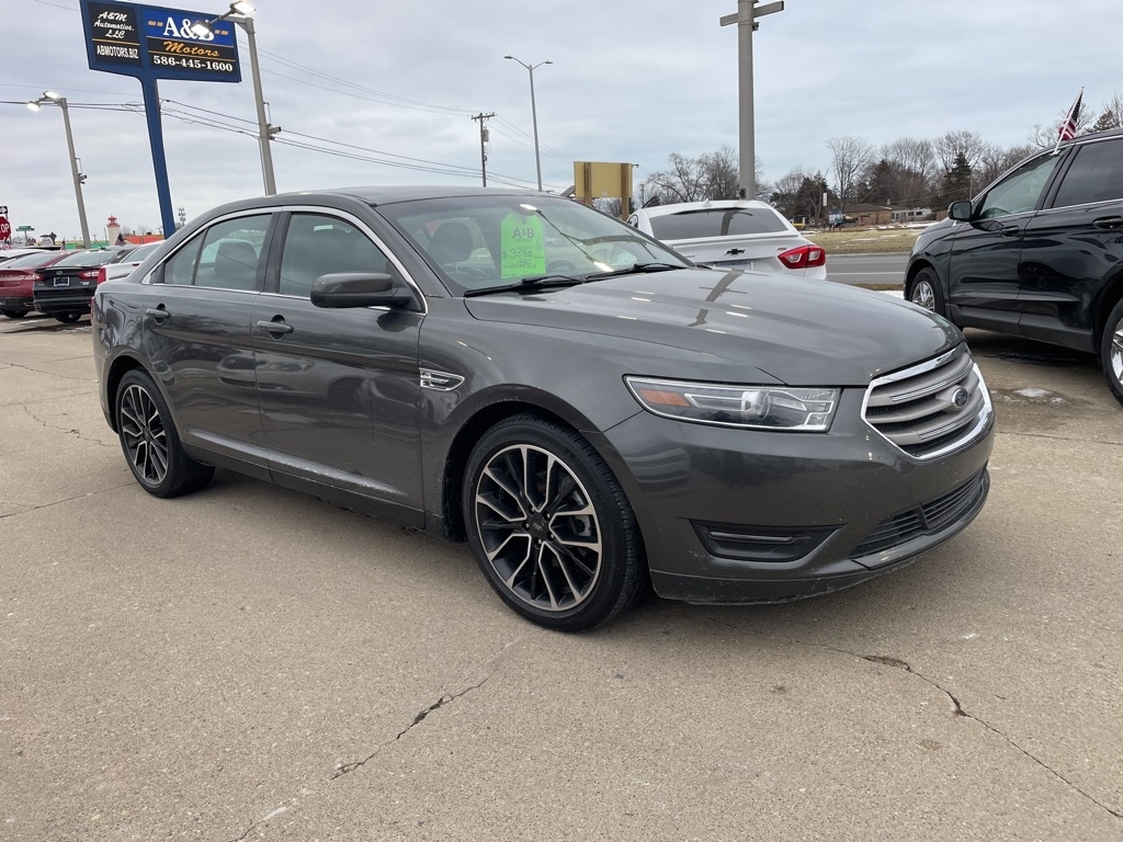 Ford Taurus SEL FWD 2017