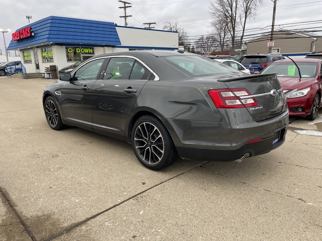 Ford Taurus SEL FWD 2017