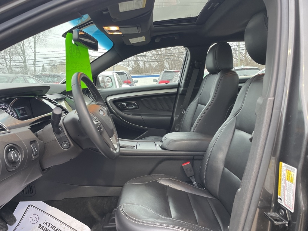 Ford Taurus SEL FWD 2017