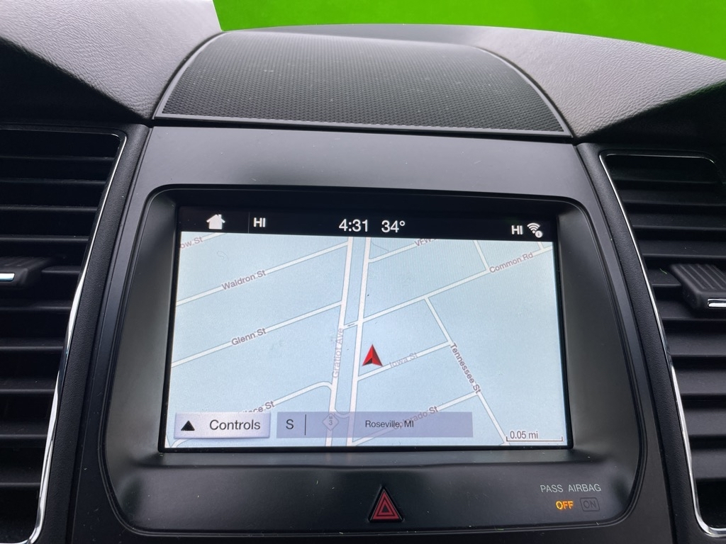 Ford Taurus SEL FWD 2017