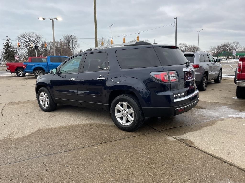 GMC Acadia AWD 4dr SLE w/SLE-1 2016