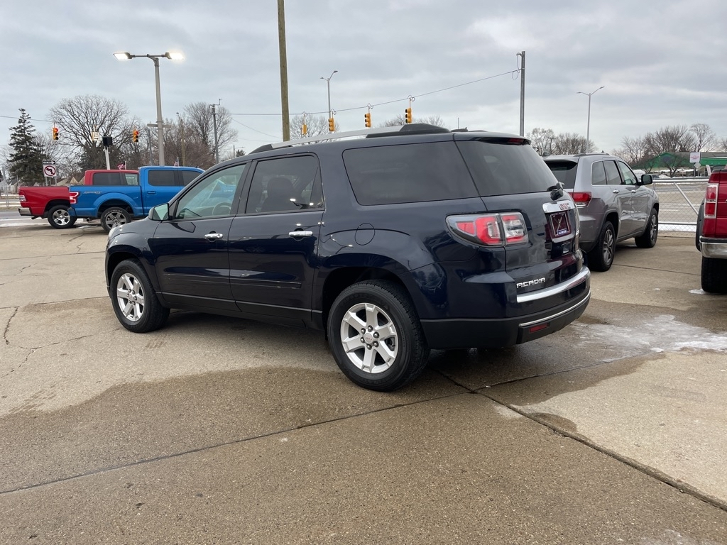 GMC Acadia AWD 4dr SLE w/SLE-1 2016