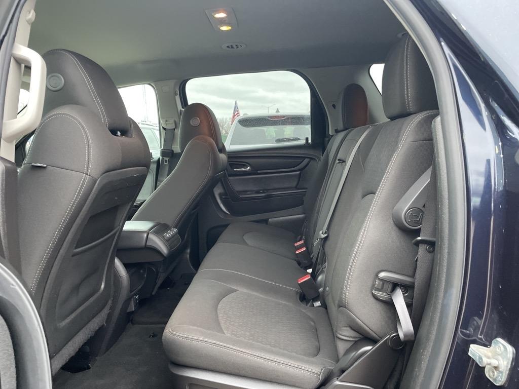 GMC Acadia AWD 4dr SLE w/SLE-1 2016