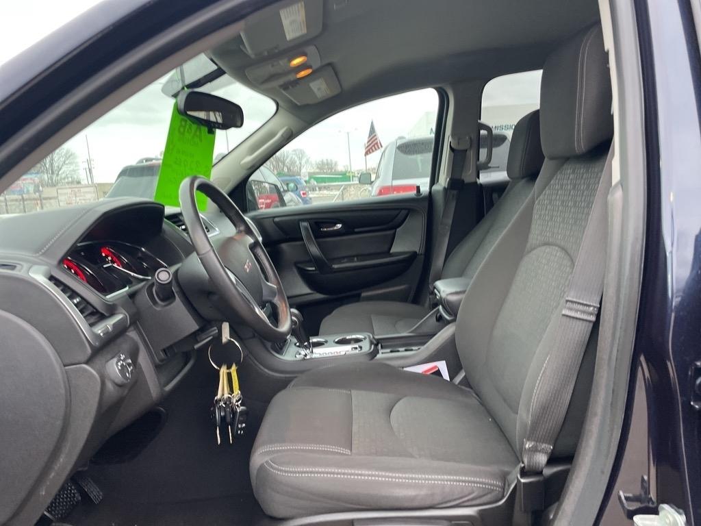 GMC Acadia AWD 4dr SLE w/SLE-1 2016