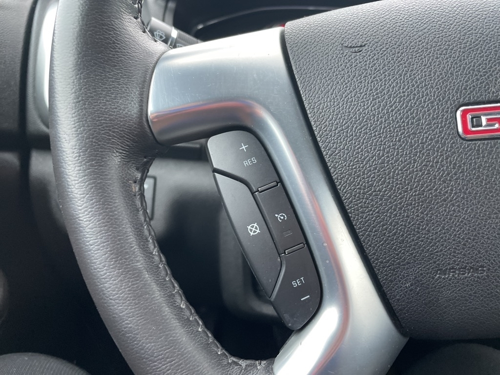 GMC Acadia AWD 4dr SLE w/SLE-1 2016