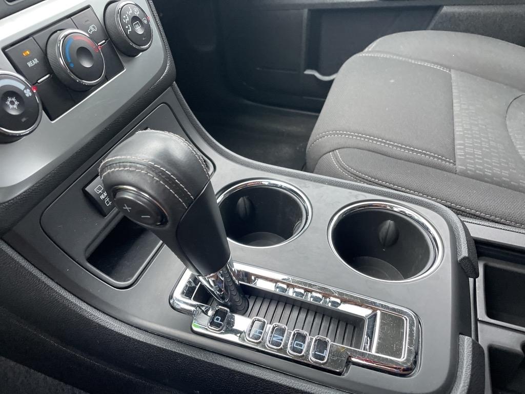 GMC Acadia AWD 4dr SLE w/SLE-1 2016