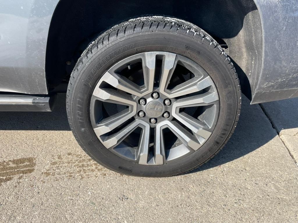 GMC Yukon 4WD 4dr Denali 2018