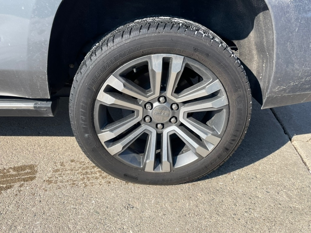 GMC Yukon 4WD 4dr Denali 2018