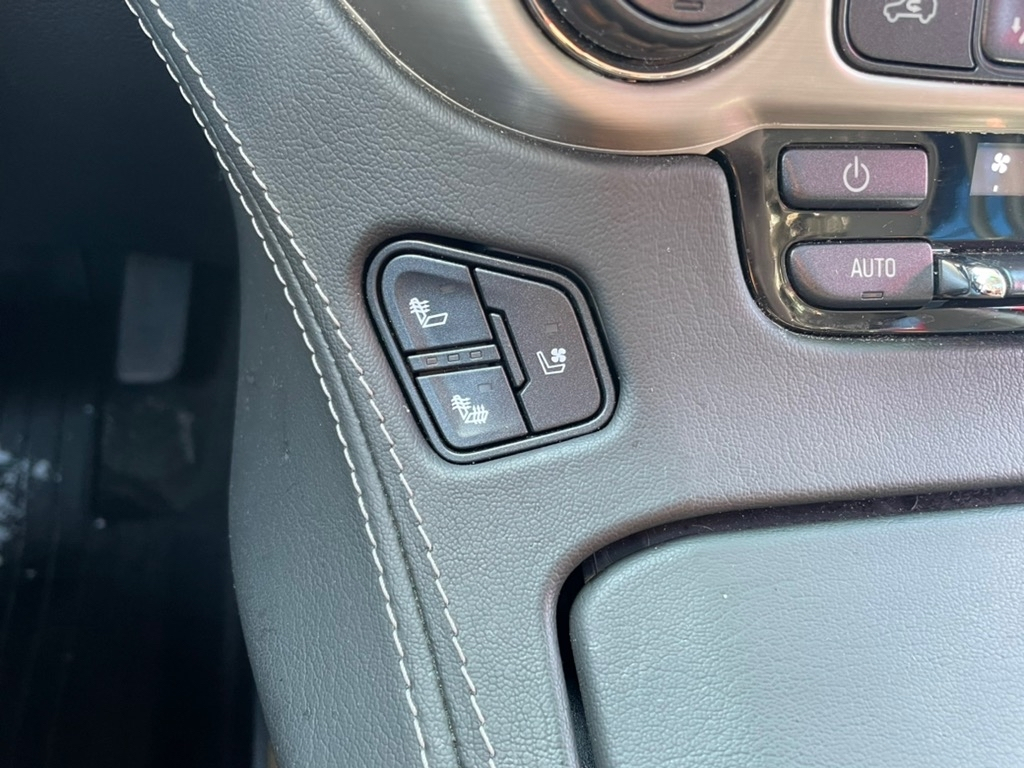 GMC Yukon 4WD 4dr Denali 2018