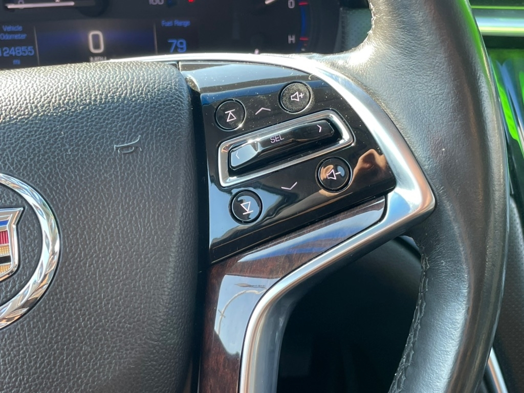 Cadillac XTS 4dr Sdn Luxury AWD 2014