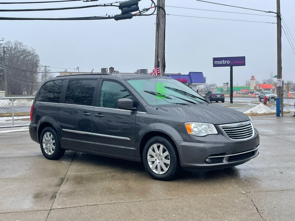 Chrysler Town & Country 4dr Wgn Touring 2016