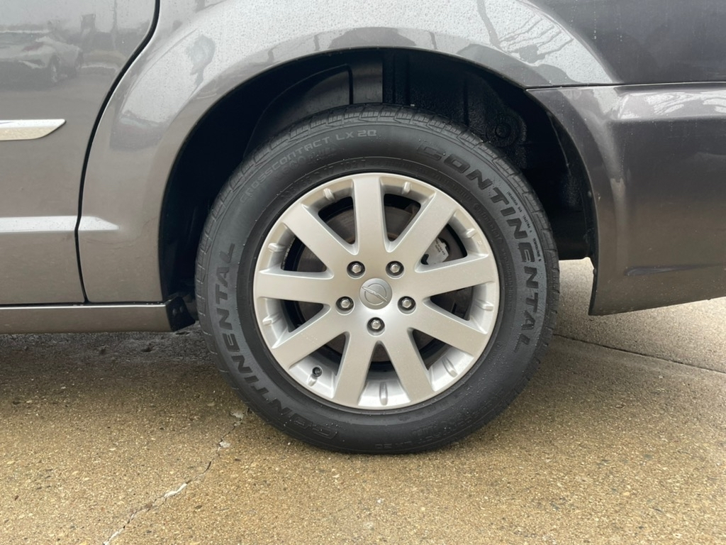 Chrysler Town & Country 4dr Wgn Touring 2016