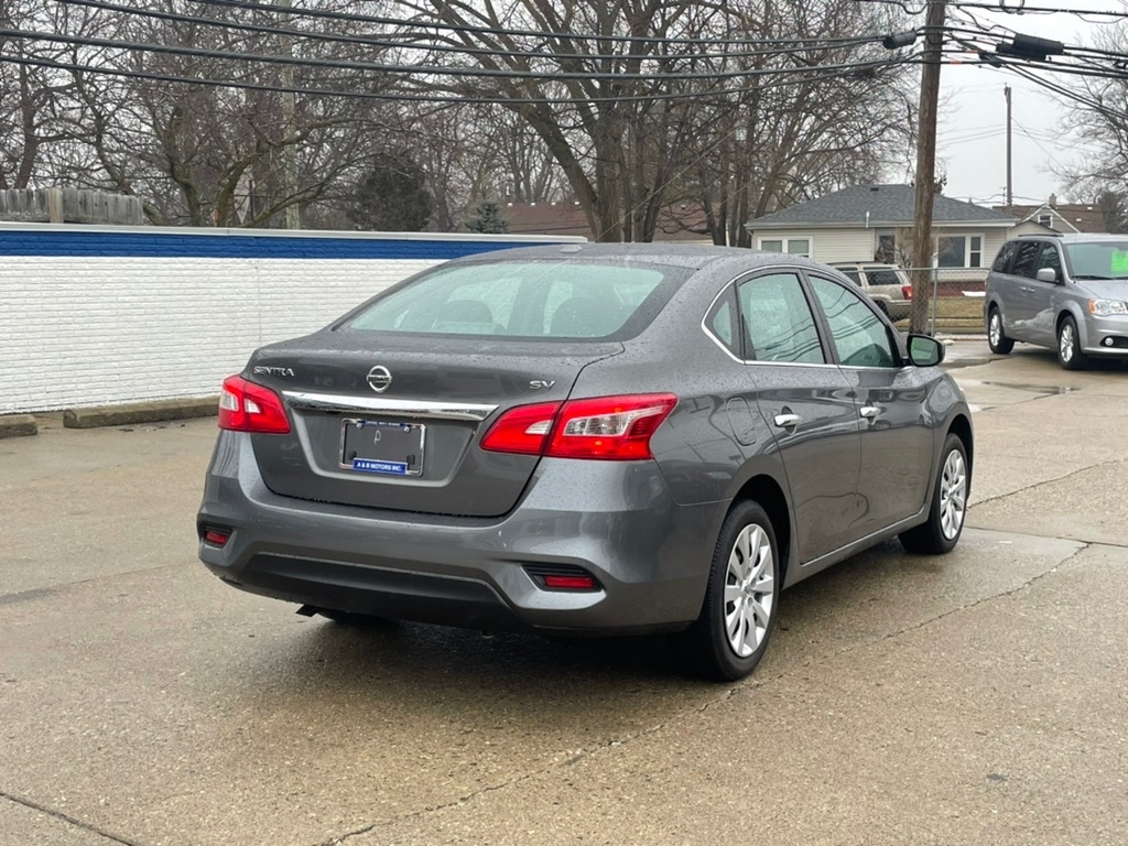Nissan Sentra SR CVT 2019
