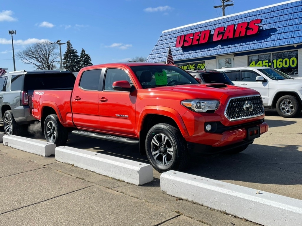 Toyota Tacoma  2018