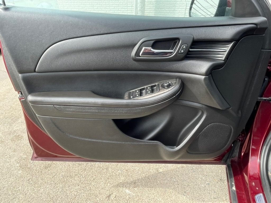 Chevrolet Malibu Limited 4dr Sdn LTZ 2016