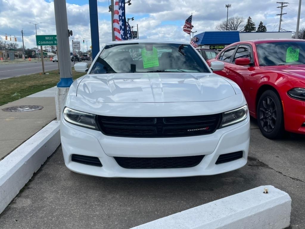 Dodge Charger SXT RWD 2019