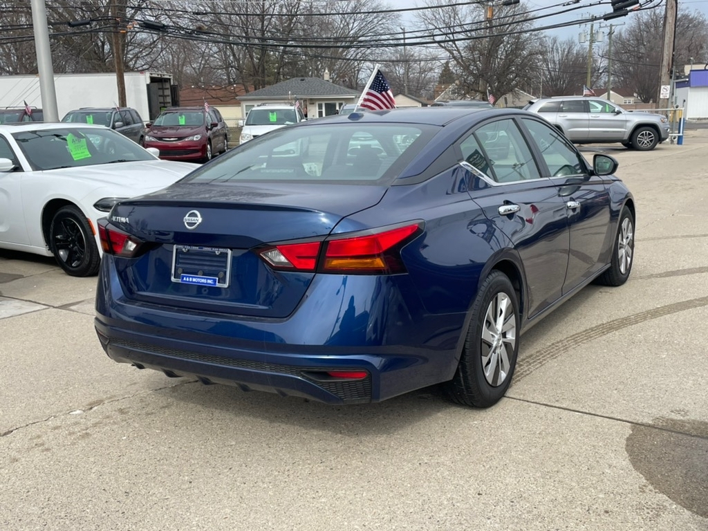 Nissan Altima 2.5 S Sedan 2020